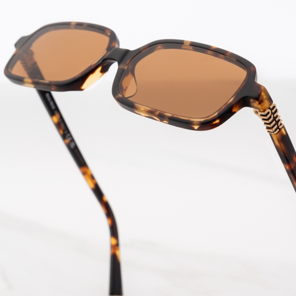 NWT Miu Miu MU 11ZSF-VAU2Z1 Honey Havana Sunglasses - Picture 4 of 8